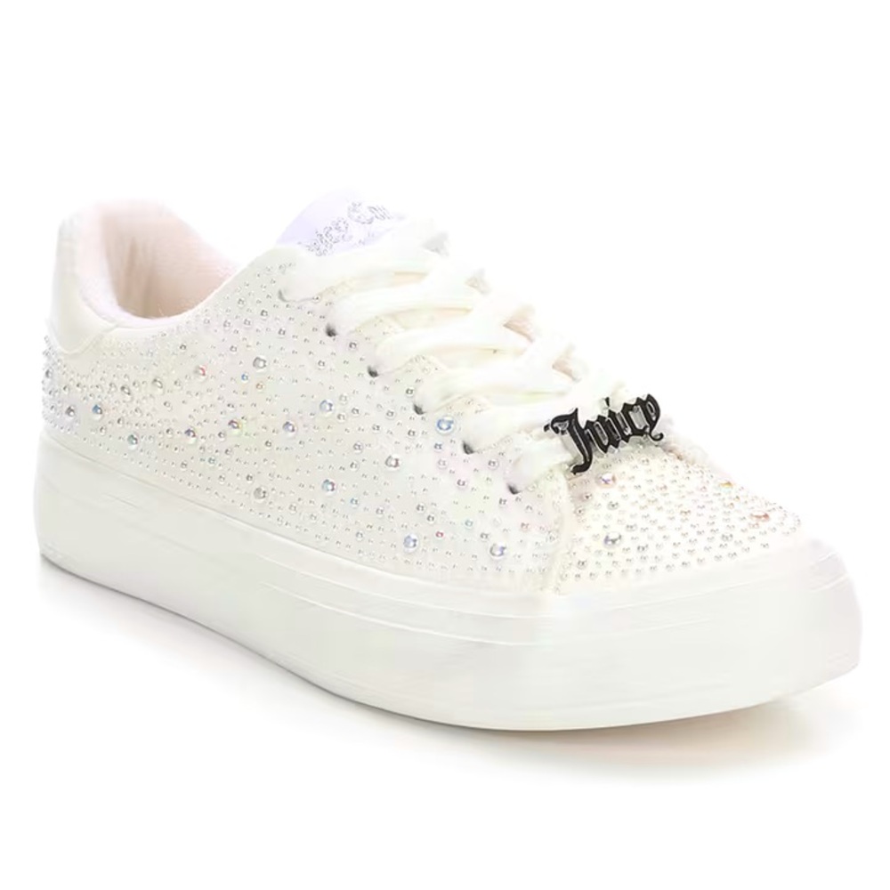 ✨Beautiful white sequin sneakers by Juicy Couture ✨
